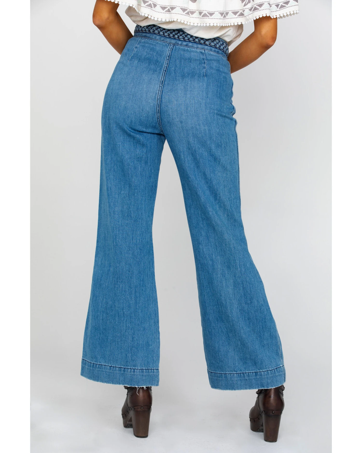 Free People Women's Seasons In The Sun Jeans 4 Free People Women's Seasons In The Sun Jeans - Image 2