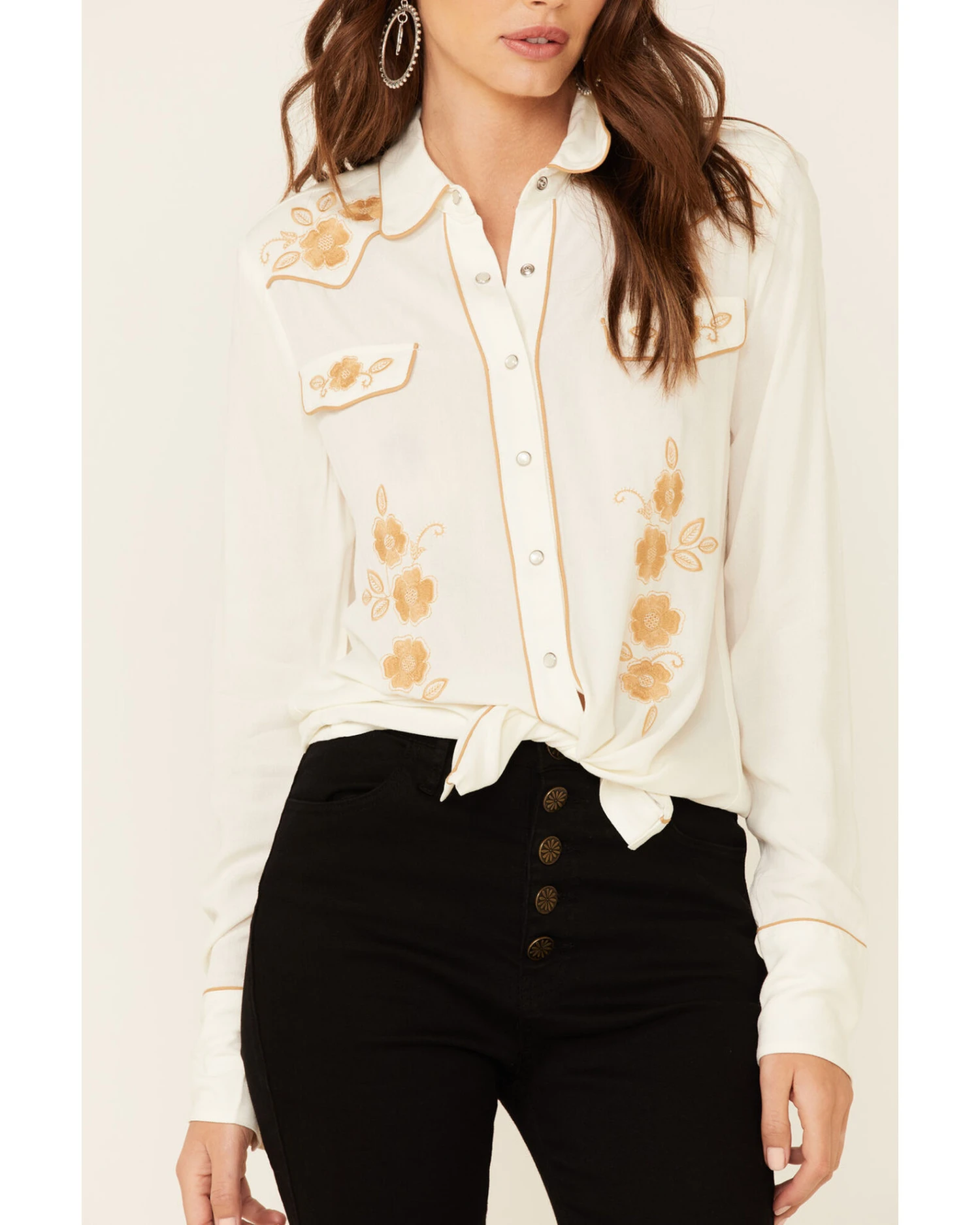 ROPER Stetson Women's Poly Crepe Retro Embroidered Long Sleeve Snap Western Shirt 3 ROPER Stetson Women's Poly Crepe Retro Embroidered Long Sleeve Snap Western Shirt