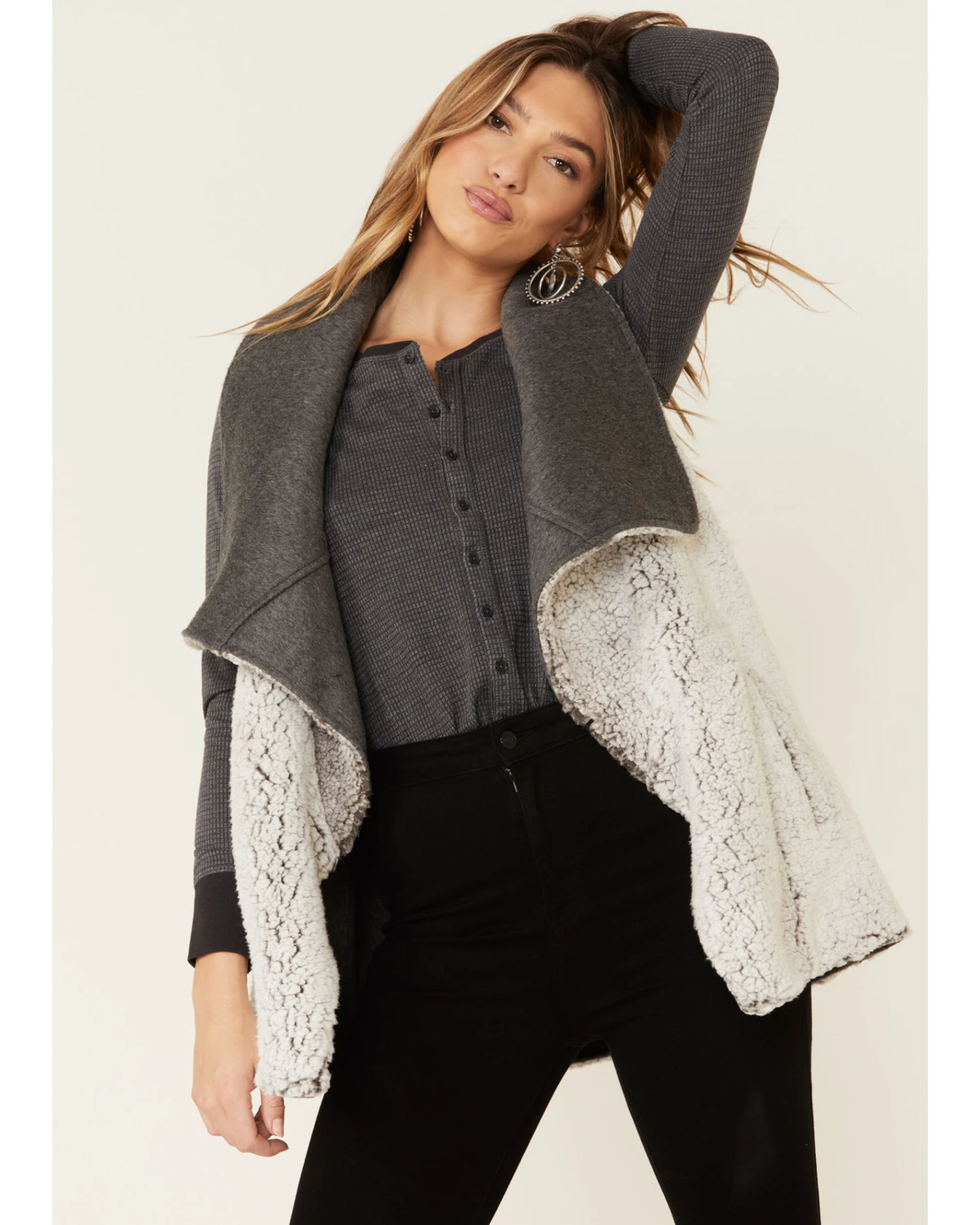 Outback Trading Co. Women's Carmella Vest 5 Outback Trading Co. Women's Carmella Vest - Image 3