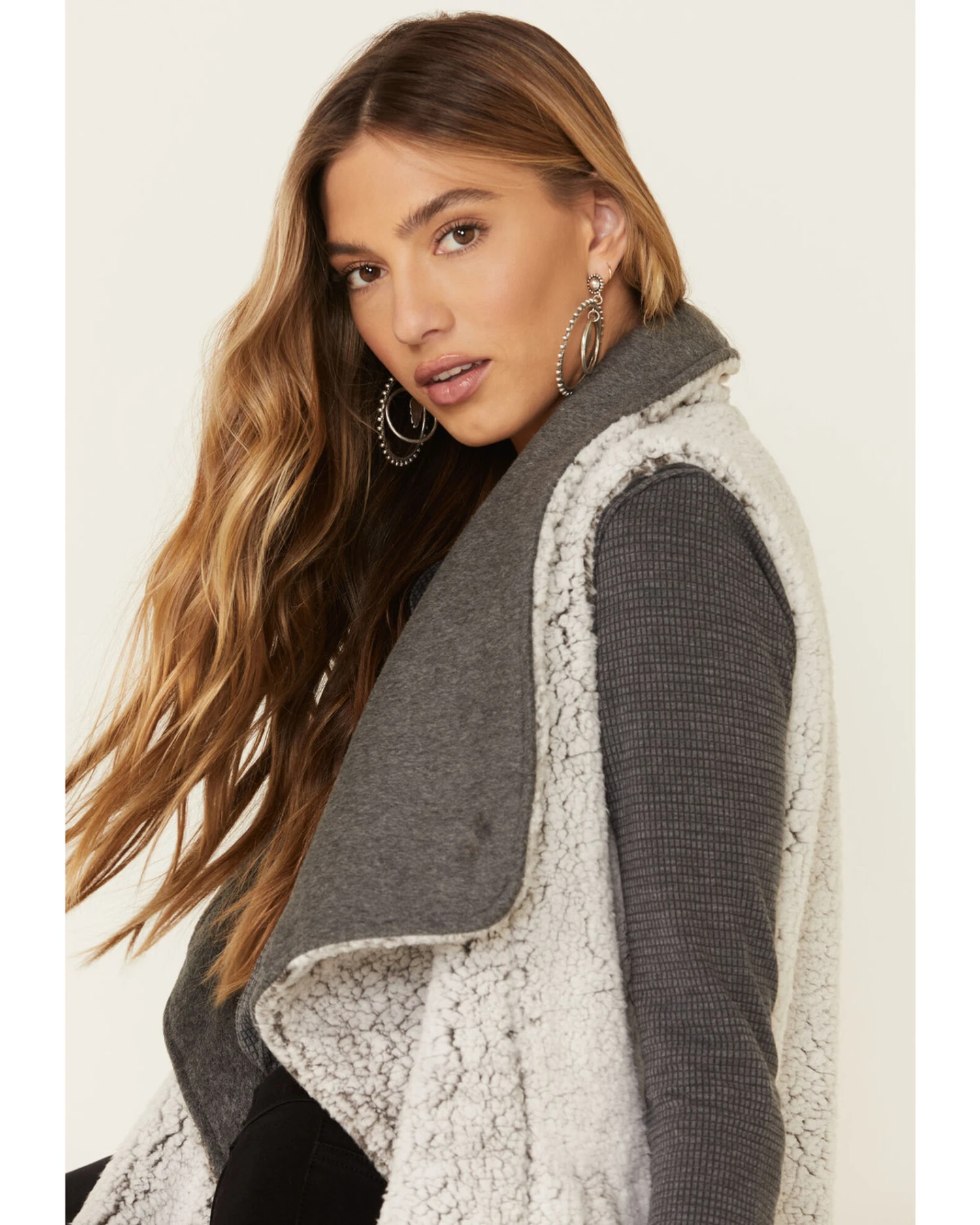 Outback Trading Co. Women's Carmella Vest 6 Outback Trading Co. Women's Carmella Vest - Image 4