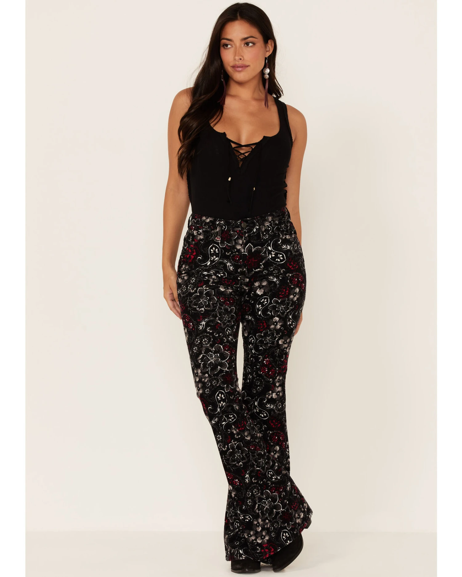 Idyllwind Women's Floral Print High Rise Flare Corduroy Jeans 4 Idyllwind Women's Floral Print High Rise Flare Corduroy Jeans - Image 2