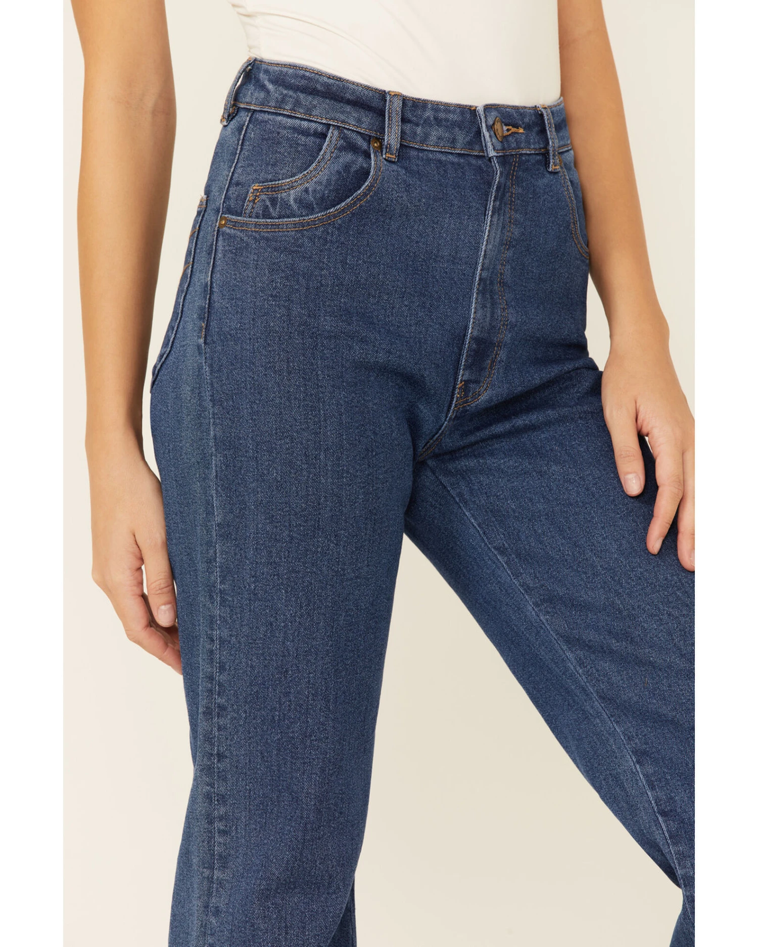 Rolla's Women's East Coast Embroidered Pocket High Rise Flare Jeans 5 Rolla's Women's East Coast Embroidered Pocket High Rise Flare Jeans - Image 3