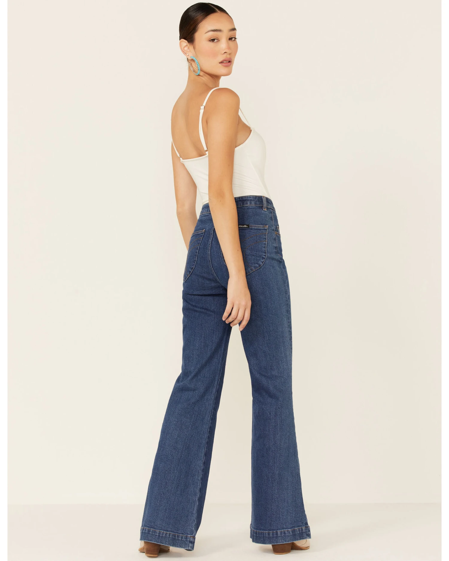 Rolla's Women's East Coast Embroidered Pocket High Rise Flare Jeans 6 Rolla's Women's East Coast Embroidered Pocket High Rise Flare Jeans - Image 4