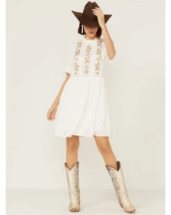 Stetson Women's Embroidered Floral Ruffle Surplice Dress 8 Stetson Women's Embroidered Floral Ruffle Surplice Dress -Country Clothing Store 2000358888 100 P4