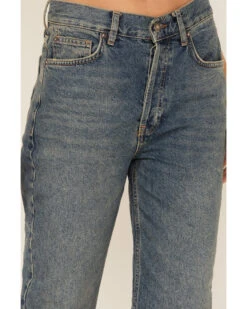 Free People Women's Light Wash High Rise The Lasso Jeans -Country Clothing Store 2000360361 400 P2
