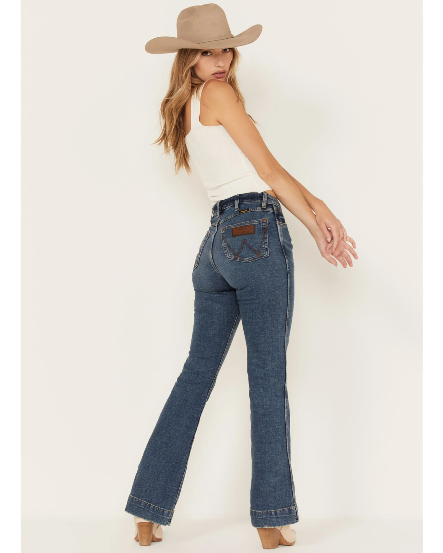 Wrangler Retro Women's Medium Wash High Rise Hadley Stretch Trouser Flare Jeans 6 Wrangler Retro Women's Medium Wash High Rise Hadley Stretch Trouser Flare Jeans - Image 4