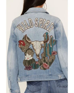 Idyllwind Women's Light Wash Wild Spirit Embroidered Denim Jacket -Country Clothing Store 2000373422 414 P1