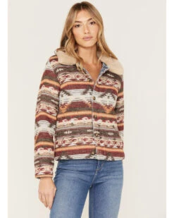 Idyllwind Women's Light Wash Reversible Sherpa Blanket Denim Jacket -Country Clothing Store 2000373896 412 P2