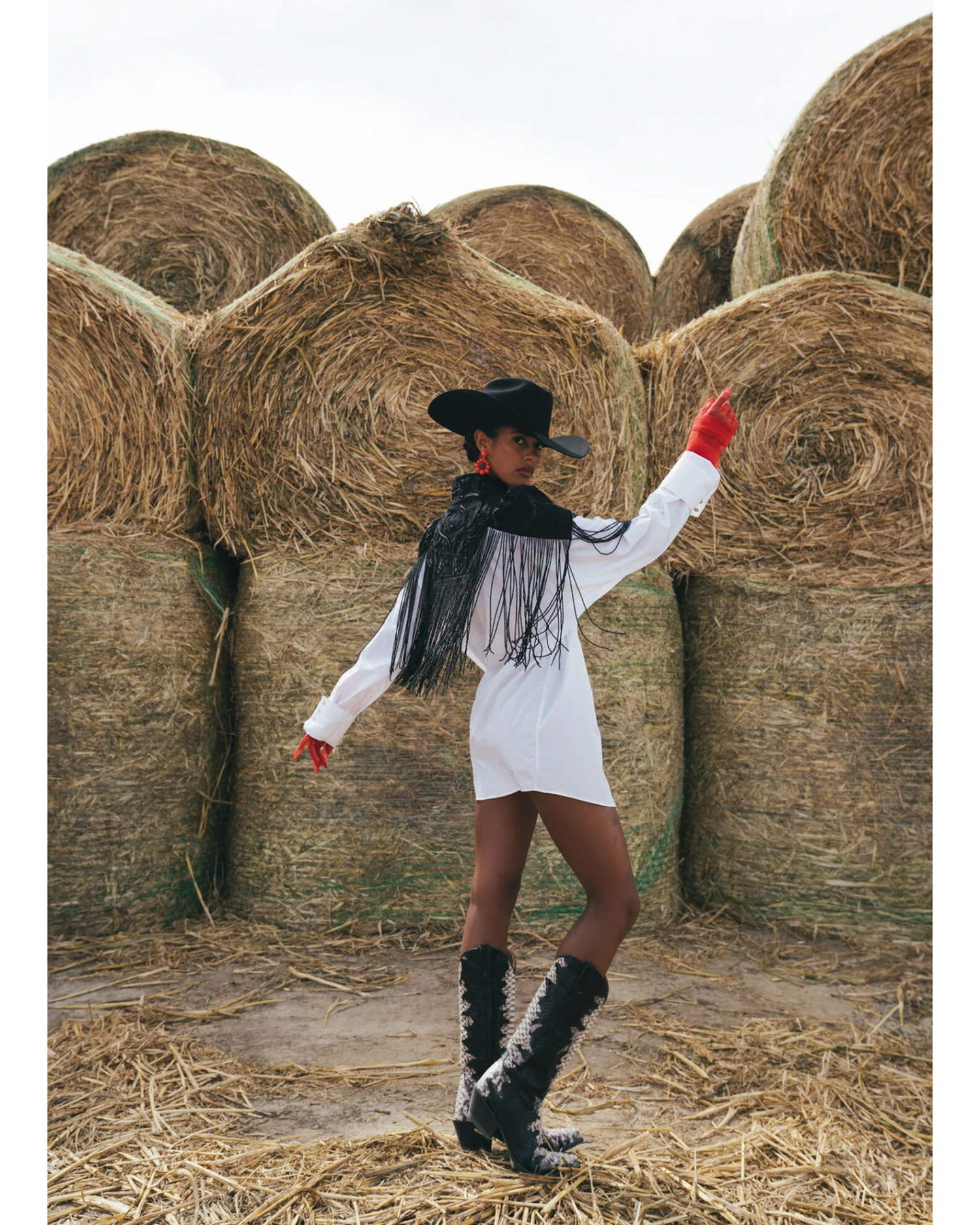 Any Old Iron Women's Beaded Fringe Shrug Cardigan 4 Any Old Iron Women's Beaded Fringe Shrug Cardigan - Image 2