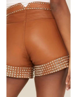 Understated Leather Women's High Rise Studded Leather Thelma Shorts -Country Clothing Store 2000374919 280 P4
