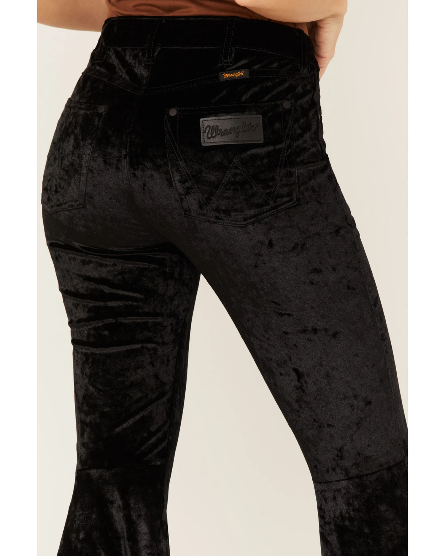 Wrangler Retro Women's Velvet High Rise Trumpet Flare Pants 4 Wrangler Retro Women's Velvet High Rise Trumpet Flare Pants - Image 2