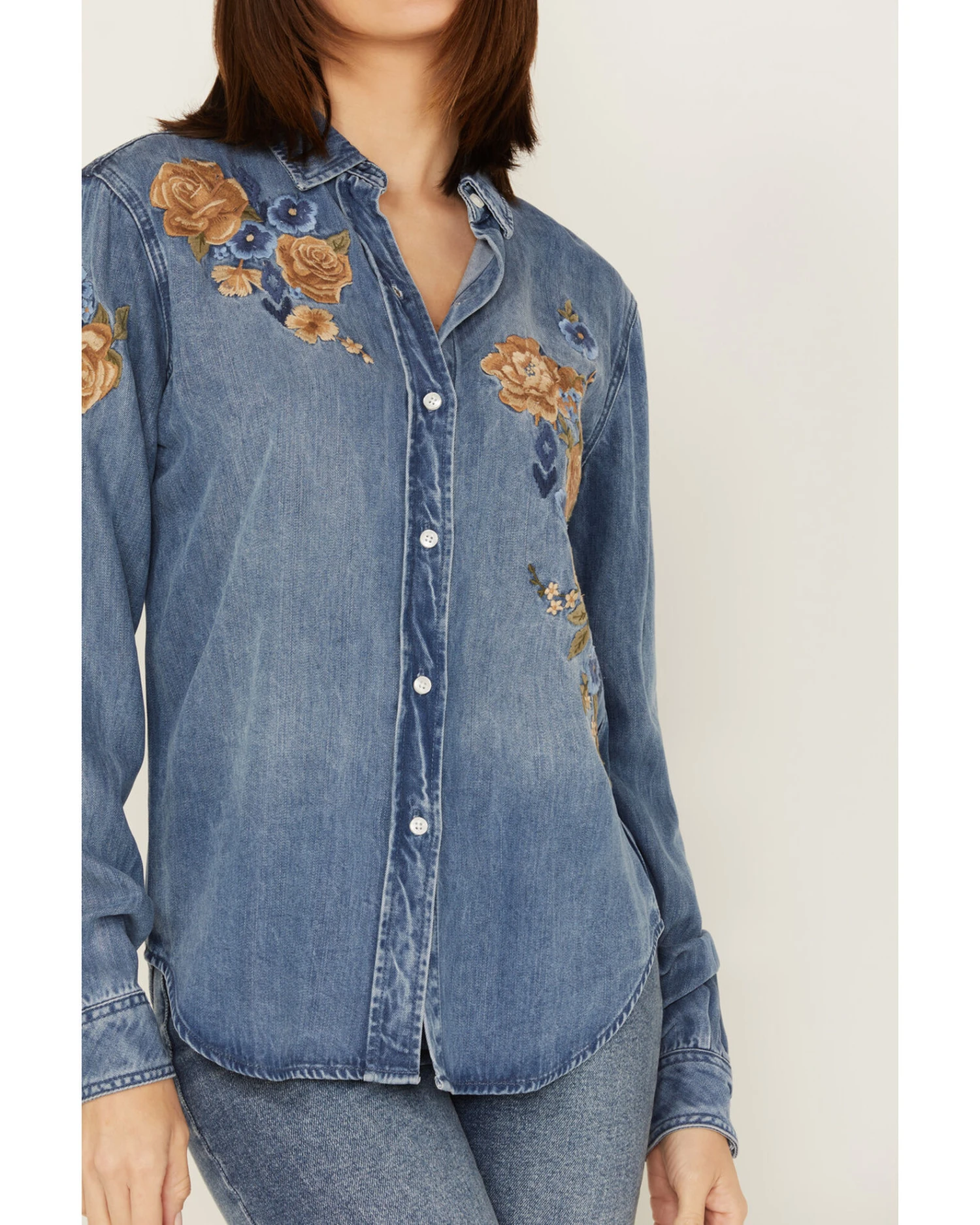 Stetson Women's Floral Embroidered Medium Wash Long Sleeve Button Down Shirt 5 Stetson Women's Floral Embroidered Medium Wash Long Sleeve Button Down Shirt - Image 3