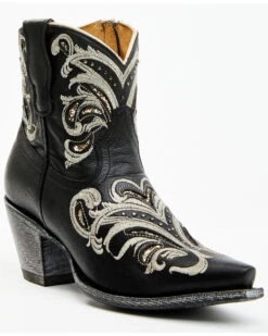 Shyanne Women's Silina Western Booties - Snip Toe -Country Clothing Store 2000378397 001 P1