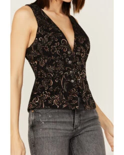 Shyanne Women's Brocade Vest -Country Clothing Store 2000380622 001 P3