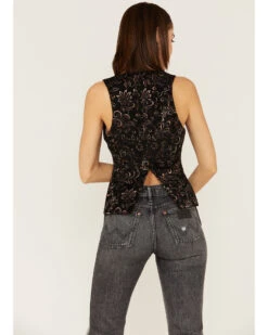 Shyanne Women's Brocade Vest -Country Clothing Store 2000380622 001 P4
