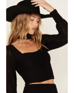 Idyllwind Women's Dallas Smocked Lace Crop Top -Country Clothing Store 2000380684 001 P2