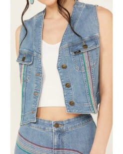 Lee Women's Light Wash Denim Button Up Rainbow Vest -Country Clothing Store 2000382467 400 P3