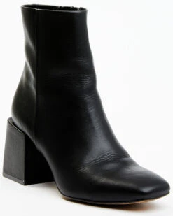 Dolce Vita Women's Imogen H2O Leather Booties - Square Toe -Country Clothing Store 2000382564 001 P1