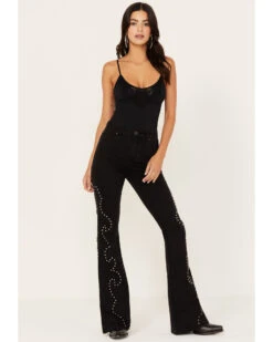 Idyllwind Women's Alameda High Risin Studded Stretch Flare Jeans -Country Clothing Store 2000383280 001 P1