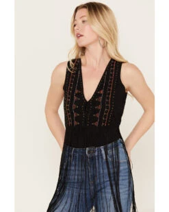 Idyllwind Women's Juniper Beaded Vest -Country Clothing Store 2000386136 001 P2