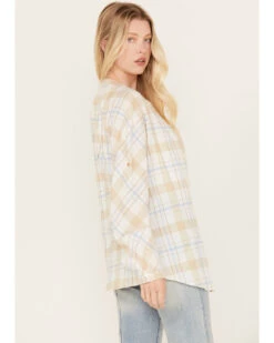 Cleo + Wolf Women's Oversized Plaid Print Button Up 9 Cleo + Wolf Women's Oversized Plaid Print Button Up -Country Clothing Store 2000386559 110 P4