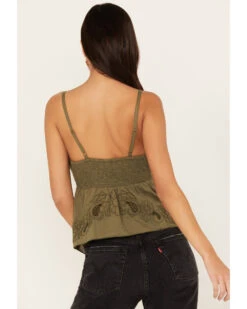 Shyanne Women's Hanky Hem Halter Top -Country Clothing Store 2000386669 341 P4