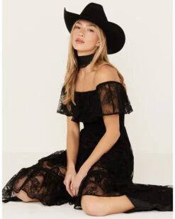 Shyanne Women's Off-Shoulder Tiered Lace Dress 9 Shyanne Women's Off-Shoulder Tiered Lace Dress -Country Clothing Store 2000386674 001 P1