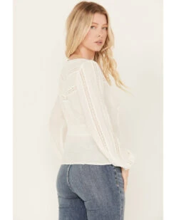 Idyllwind Women's Long Sleeve Lace Inset Top -Country Clothing Store 2000386705 103 P4